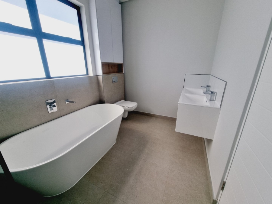 4 Bedroom Property for Sale in Sandown Western Cape